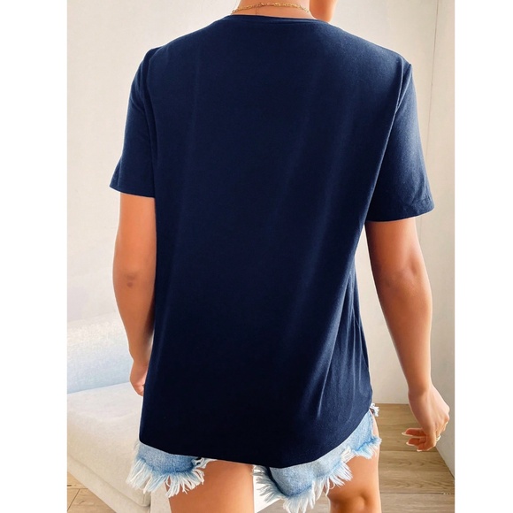 Navy Blue Crew Neck Tee Shirt Embroidered Pink Heart - Picture 3 of 6